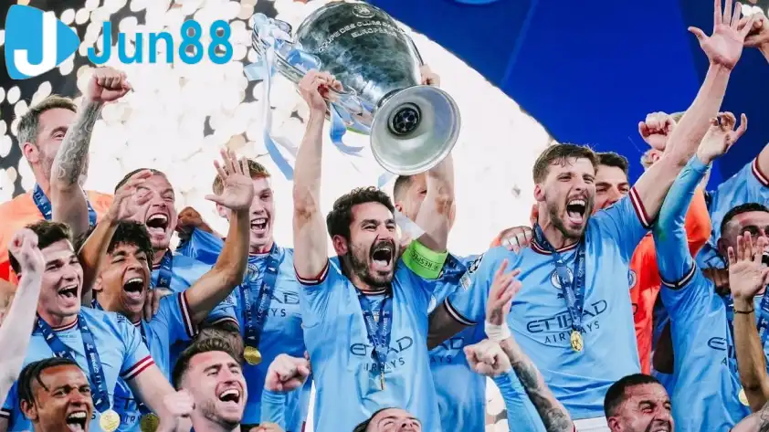 Khoảnh khắc huy hoàng của Gundogan cùng Man City. (Ảnh: Man City)