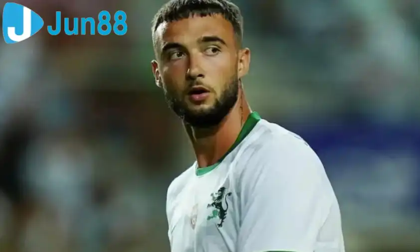 MU muốn tăng cường sự luân chuyển ở hàng phòng ngự trung tâm trong giai đoạn thứ hai của mùa giải MU muốn tăng cường sự luân chuyển ở hàng phòng ngự trung tâm trong giai đoạn thứ hai của mùa giải