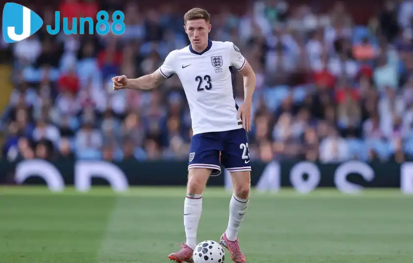 Man Utd muốn chiêu mộ Elliot Anderson ngay đầu tháng 1 tới