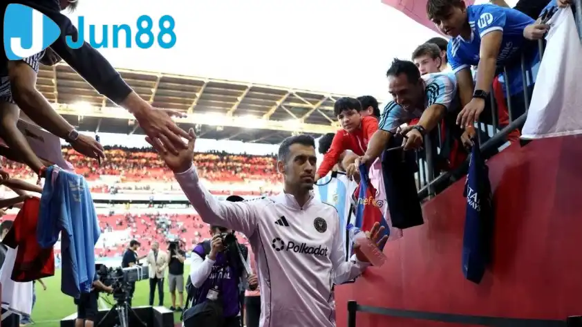 Inter Miami sẽ tổ chức lễ tri ân cho cựu cầu thủ Barca (Ảnh: Marca) Inter Miami sẽ tổ chức lễ tri ân cho cựu cầu thủ Barca (Ảnh: Marca)